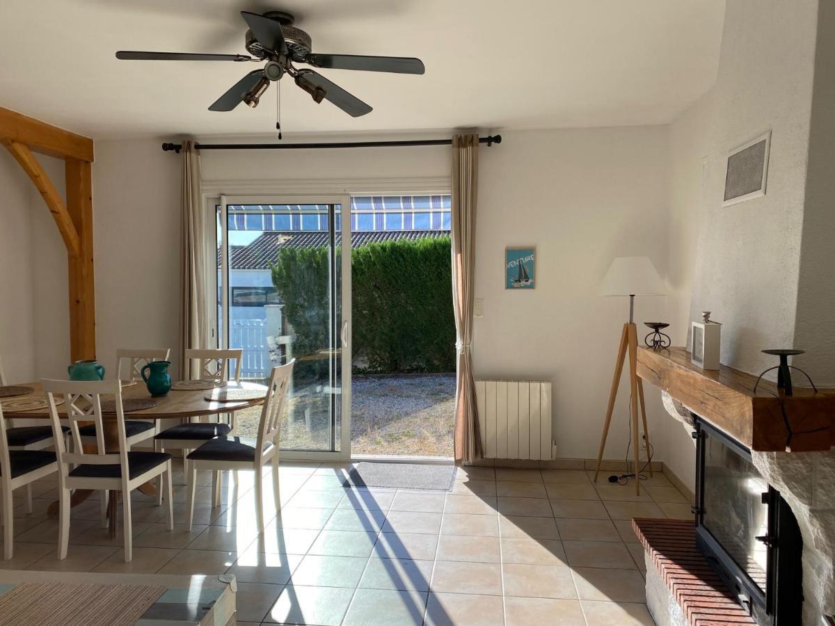 Maison Vendeenne A 10 Min De La Mer Avrillé Екстериор снимка